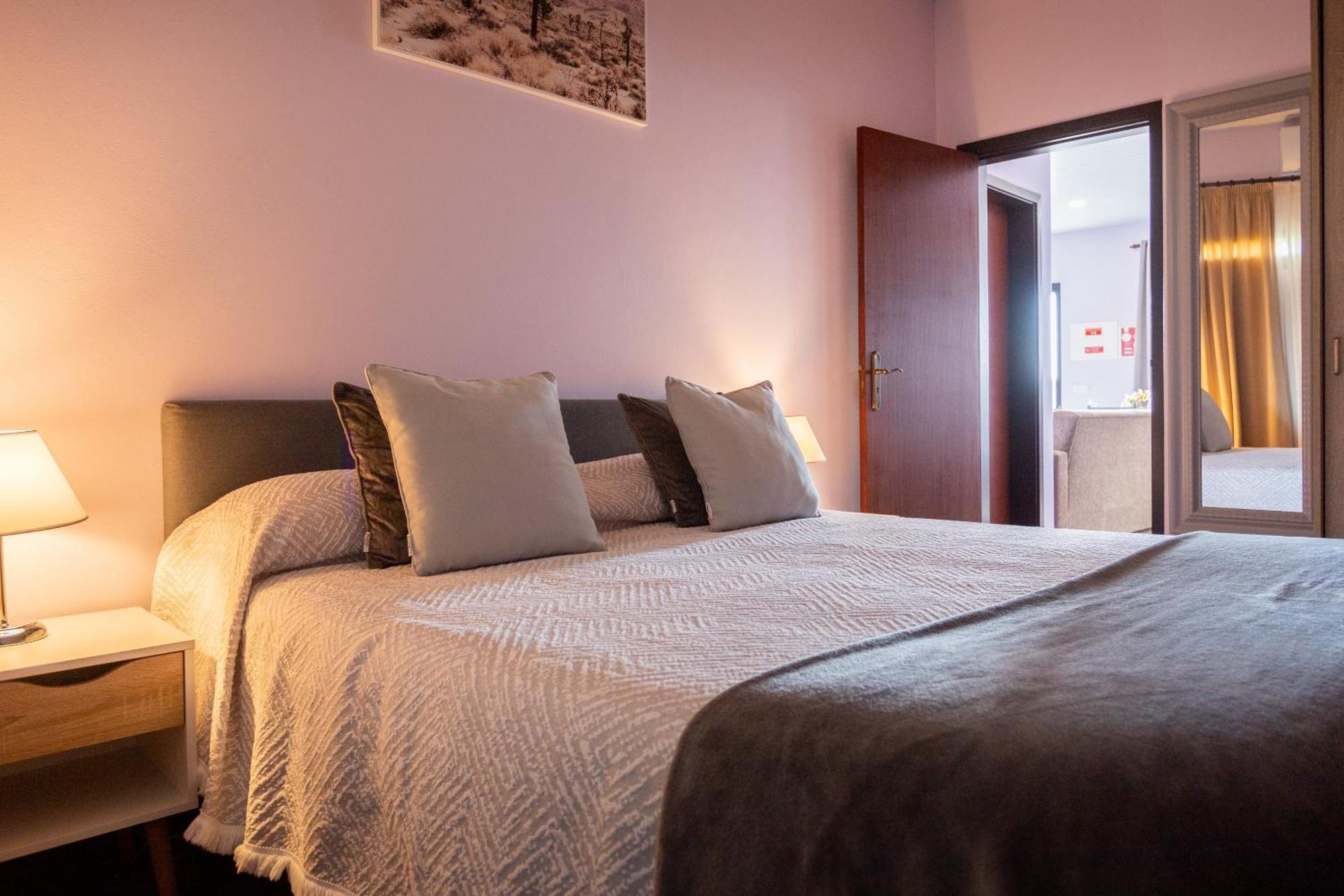Village Center Two Bedroom Apartment Porto Moniz Extérieur photo